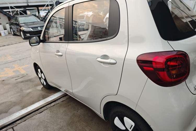 Used Wuling Hongguang MINIEV 2025 Four-Door Version Advanced Edition
