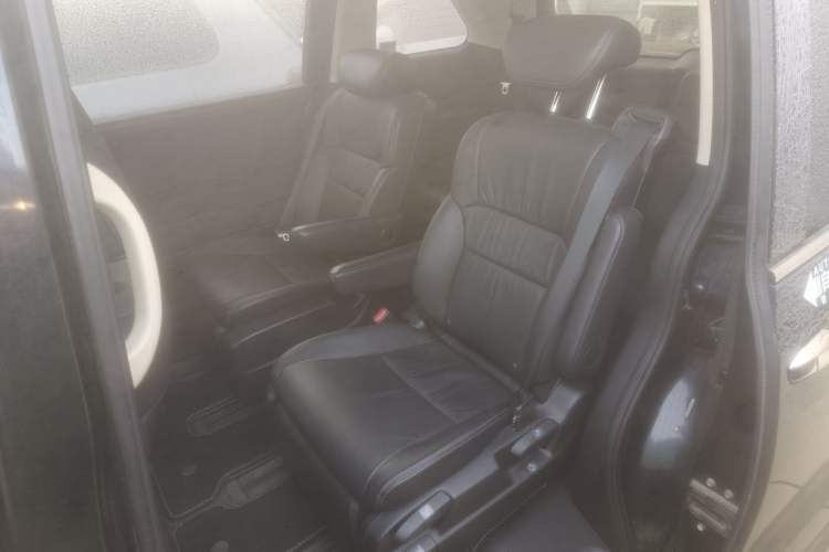 Used Honda Odyssey 2015 Updated Version 2.4L Smart Edition