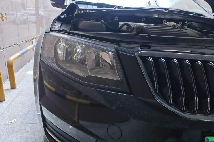 Used Skoda Octavia 2017 TSI280 DSG Smart Drive Edition
