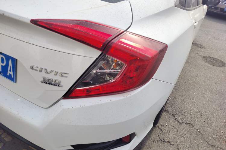 Used Honda Civic 2016 180TURBO CVT Comfort Version