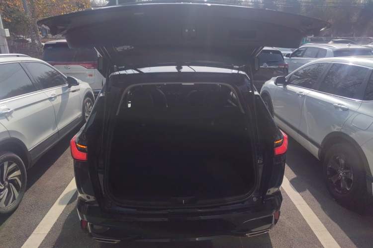 Used Honda Breeze 2023 240TURBO Two-Wheel-Drive Luxury Edition 5 Seats
