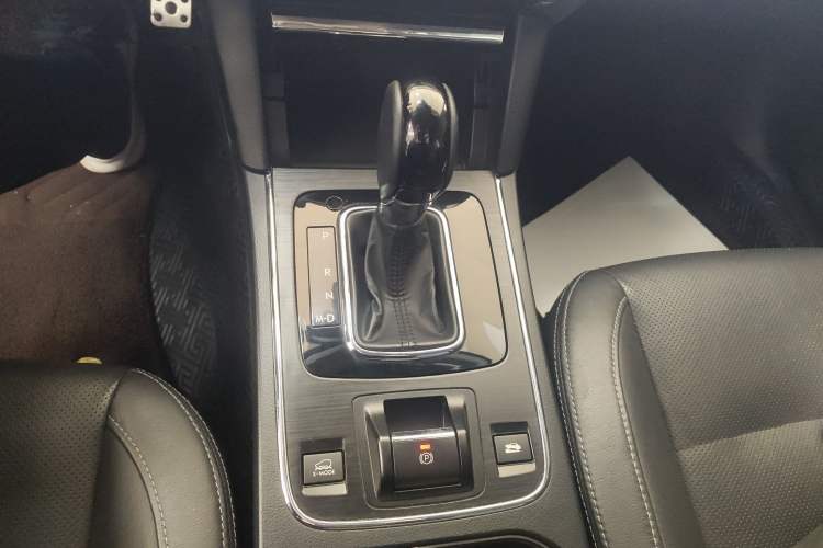 Used Subaru Outback 2017 2.5i Sport Navigation Edition with EyeSight
