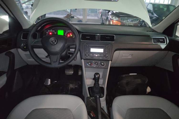 Used Skoda Rapid 2016 1.6L Automatic Chuanxing Edition
