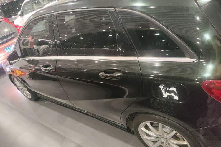 Used Mercedes-Benz B-Class 2015 B 200 Sport Edition