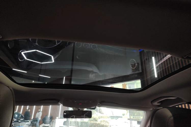 Used Mercedes-Benz E-Class 2018 Restyled E 300 L Sport Luxury Edition
