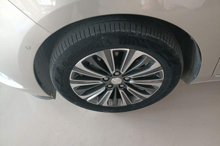 Used Buick GL8 2021 ES Land Cruiser 653T Flagship Model