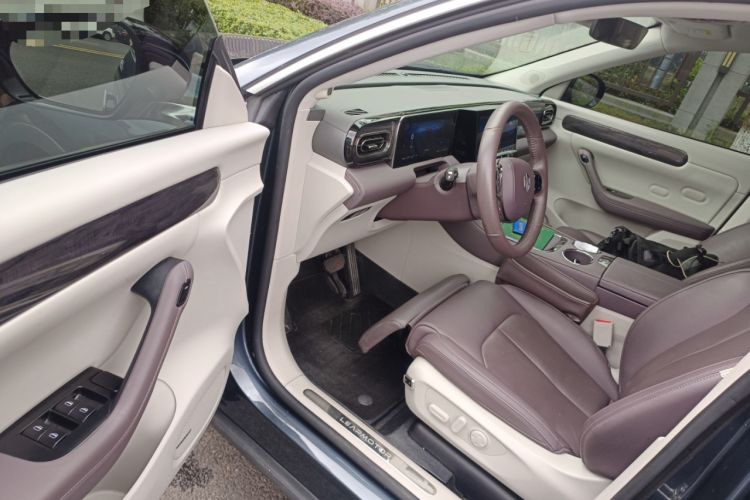 Used Leapmotor C11 2023 Range-Extended 300 Smart Enjoyment Edition
