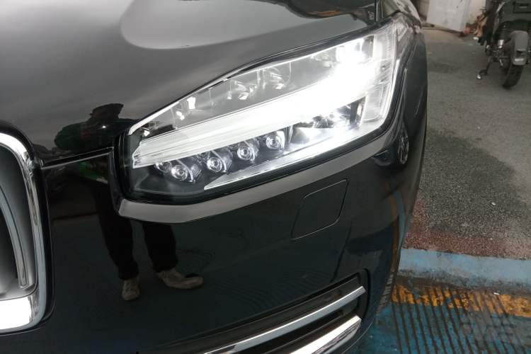 Used Volvo XC90 New Energy 2021 E-Drive Hybrid T8 Luxury Flagship 7-Seater