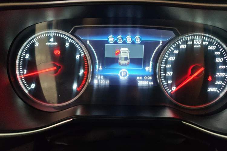 Used Hongqi H5 2022 Classic Model 1.5T DCT Flagship Edition
