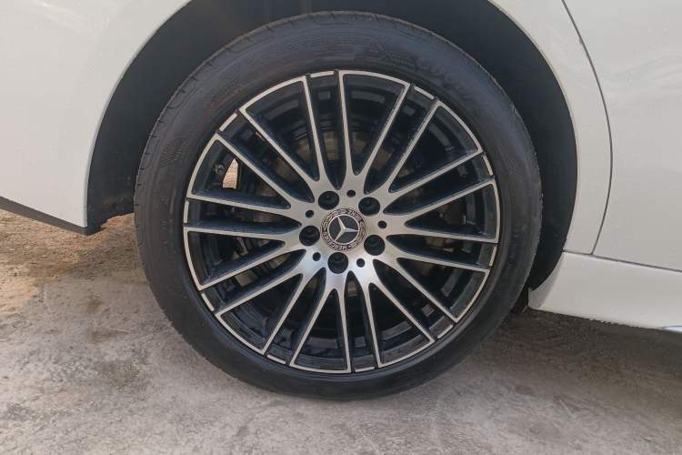 Used Mercedes-Benz C-Class 2023 Restyled C 260 L Sport Edition
