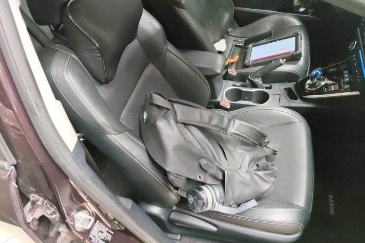 Used Toyota Levin 2016 Dual-Engine 1.8H GS-L E-CVT Leading Edition