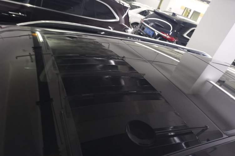 Used Buick Envision 2023 Encore Plus 652T Five-Seat All-Wheel-Drive Luxury Model