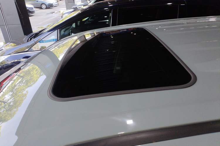 Used Toyota RAV4 2020 Dual-Engine 2.5L E-CVT Four-Wheel Drive Elite Edition
