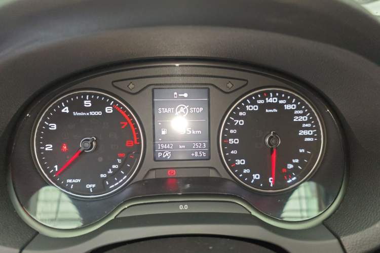 Used Audi A3 2020 Restyled Sportback 35 TFSI Entry-Level China VI Emission Standard