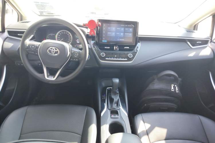 Used Toyota Corolla 2021 Dual-Motor 1.8L E-CVT Elite Edition

