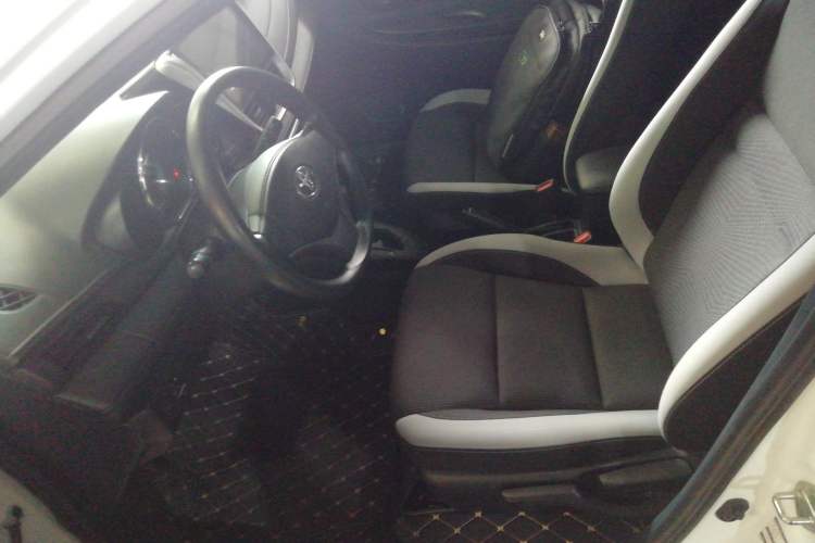 Used Toyota YARiS L 2020 1.5L CVT Leading Edition
