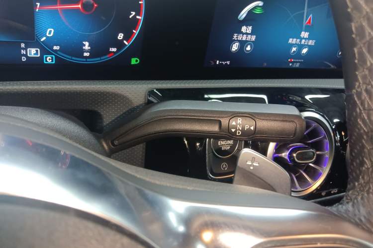 Used Mercedes-Benz A-Class 2022 Revised Version A 200 L Sport Sedan Fashionable Style