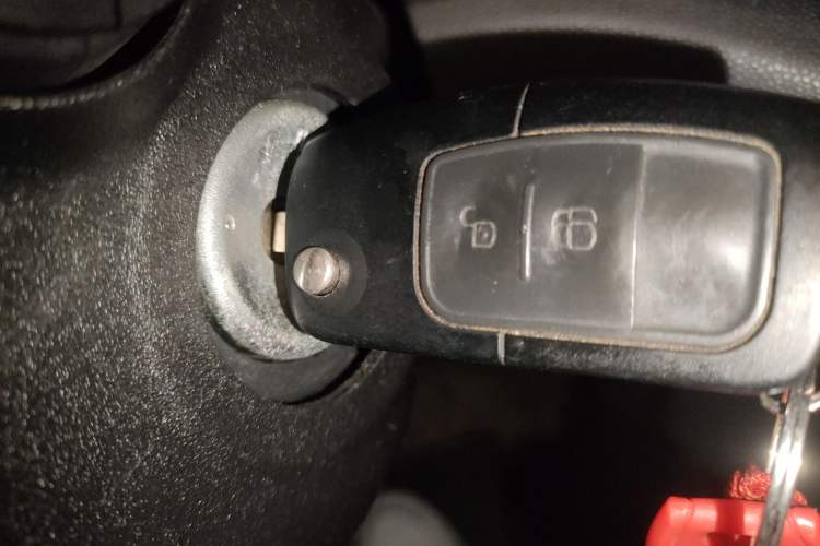 Used Ford EcoSport 2013 1.5L Manual Fashion Model
