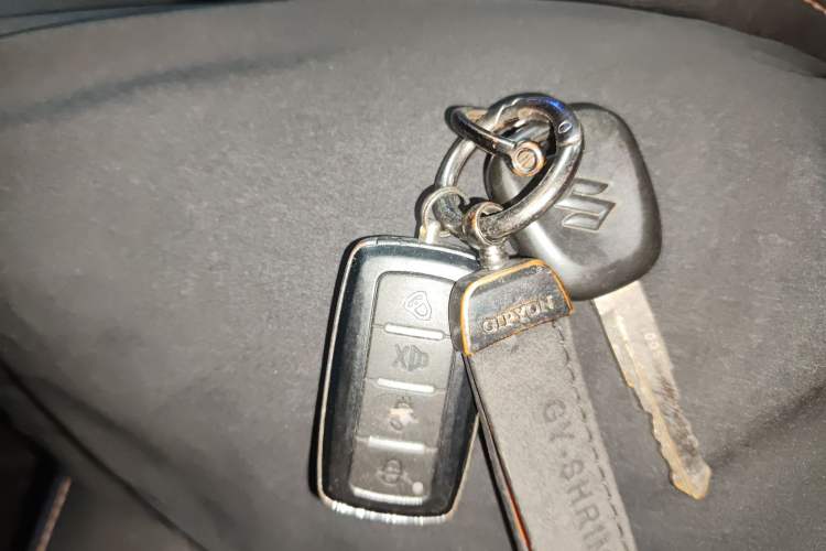 Used Suzuki Swift 2016 1.5L Automatic Fashionable Coolplay Edition
