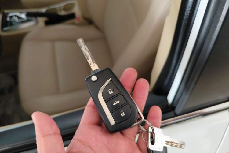 Used Toyota Corolla 2014 1.6L CVT GL
