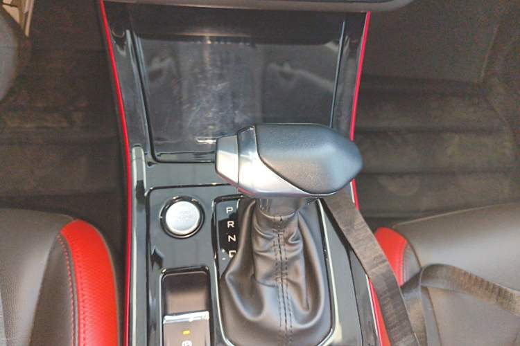 Used Dongfeng Aeolus Yixuan GS 2021 230T Automatic Star-Chasing Edition
