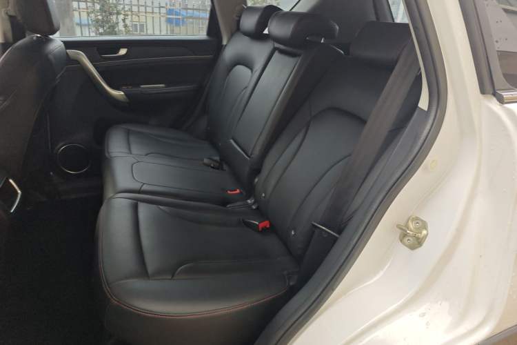 Used Haval H6 2015 Sport Edition 1.5T Automatic Two-Wheel Drive Luxury Model