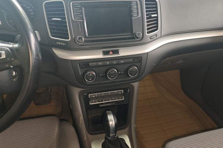 Used Volkswagen Sharan 2016 380TSI Comfort Edition 7-Seater