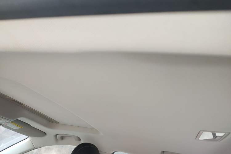 Used Roewe i5 2019 1.5L Automatic 4G Connected Linghao Flagship Edition
