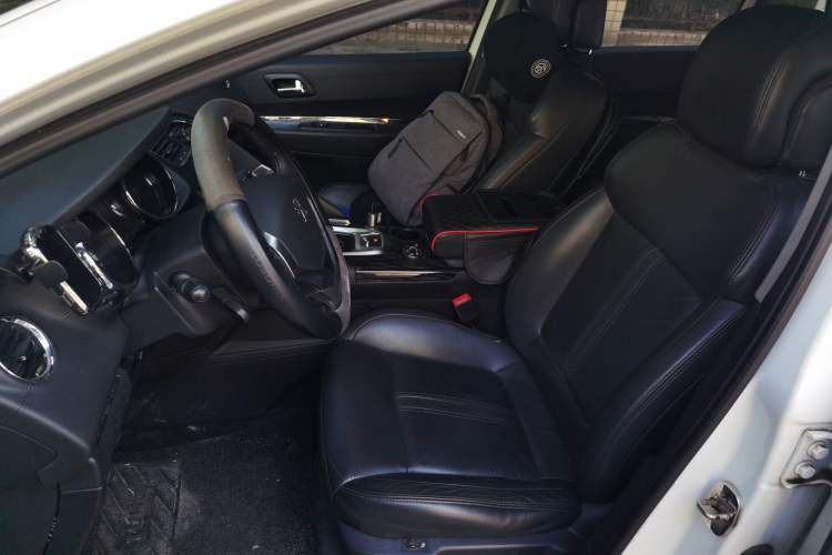 Used Peugeot 3008 2015 1.6THP Automatic Trend Edition
