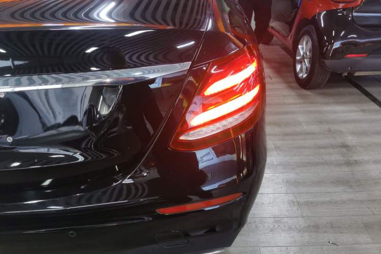 Used Mercedes-Benz E-Class 2019 E 300 L Sport Luxury Edition