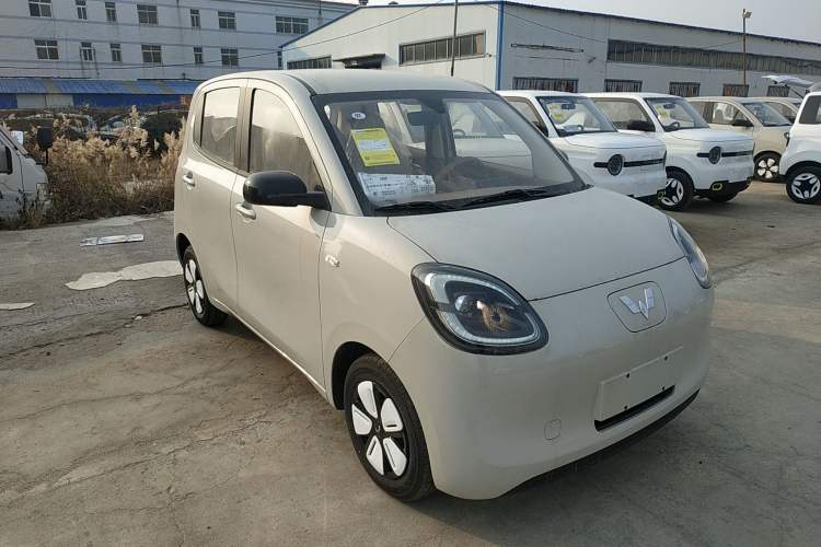 Used Wuling Hongguang MINIEV 2025 Four-Door Version Advanced Edition
