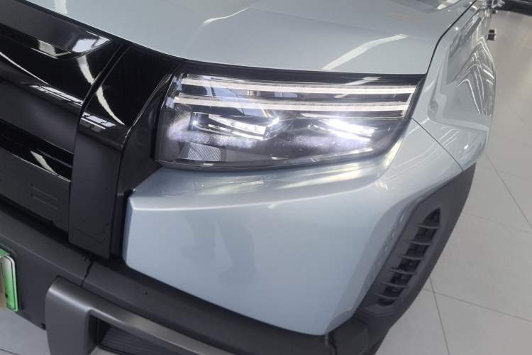 Used  Titanium 3 2025 501KM All-Wheel Drive Intelligent Driving Ultra Version