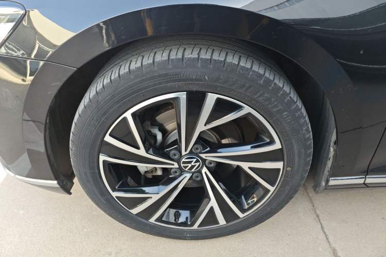 Used Volkswagen Magotan 2021 330TSI DSG 30th Anniversary Edition
