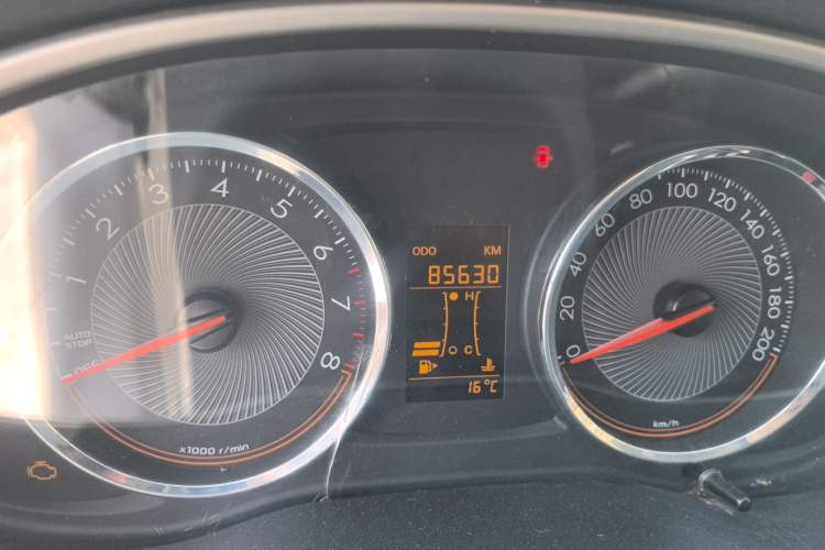 Used Chevrolet Sail 2015 Sail 3 1.5L Manual with Ideal Sunroof Edition