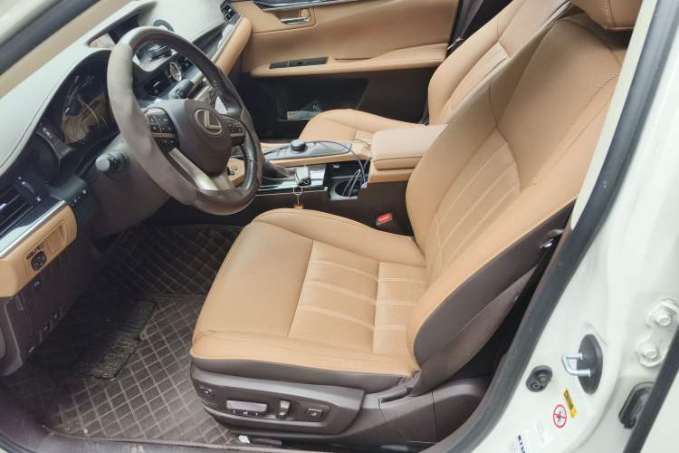 Used Lexus ES 2015 200 Elite Edition
