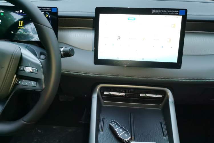 Used BYD Qin PLUS 2025 DM-i Smart Drive 55KM Leading Model
