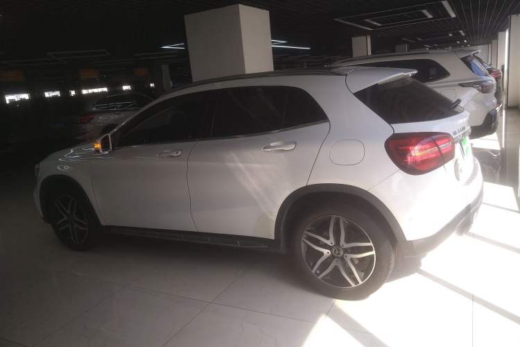 Used Mercedes-Benz GLA 2017 GLA 200 Fashion Model