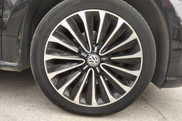 TDK.VehicleDetails.img