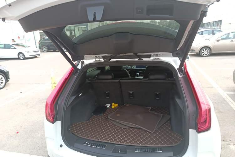 Used Cadillac XT4 2021 28T Two-Wheel Drive Leading Version