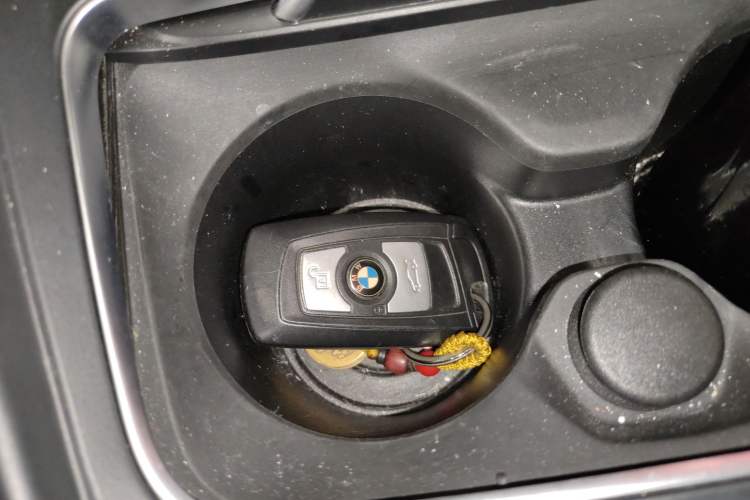 Used BMW 3 Series 2019 320Li Fashion Model
