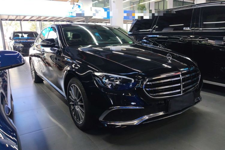 Used Mercedes-Benz E-Class 2023 Facelift E 260 L
