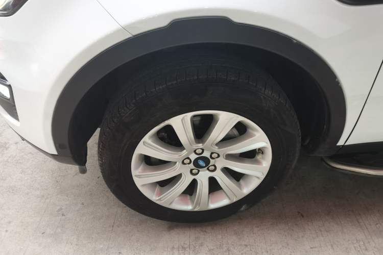 Used Land Rover Discovery Sport 2018 240 PS SE Version