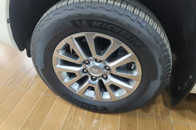 Used Toyota Prado 2018 3.5L Automatic TX