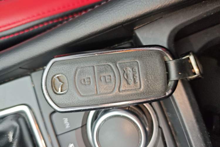 Used Mazda Mazda 3 Axela 2017 Sedan 1.5L Automatic Luxury Model Emission Standard China V