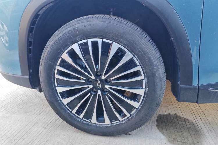 Used Chery Tiggo 8 PLUS C-DM 2025 1.5T 116 km Prestige Version 5 Seats
