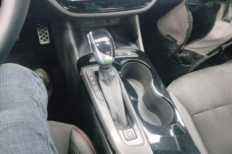 Used Buick Envista 2022 1.5T GS Fuel-Efficient Version
