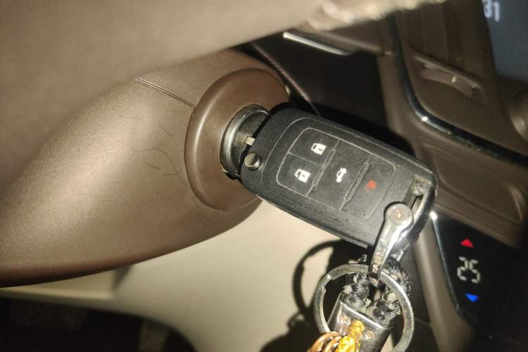 Used Buick Regal 2014 2.0L Leading Fashion Edition
