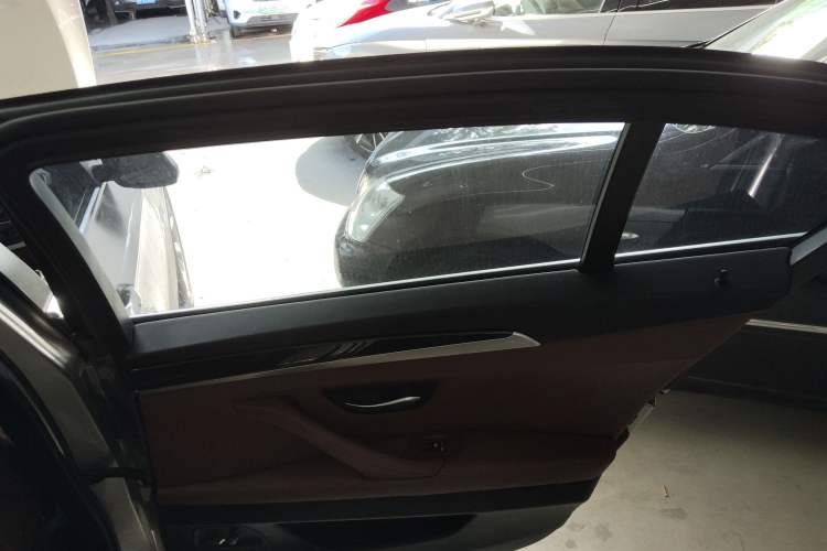 Used BMW 5 Series 2017 520Li Elegant Edition
