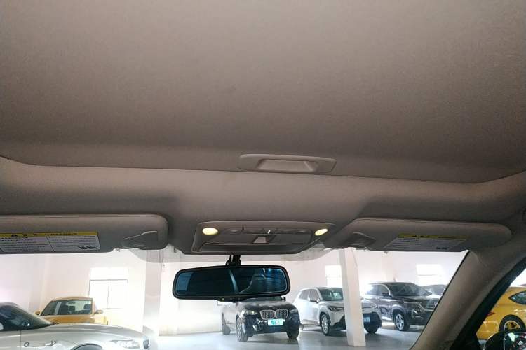 Used Infiniti Q50L 2015 2.0T Enjoyment Edition
