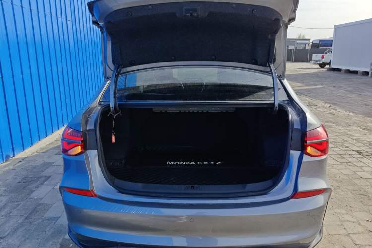 Used Chevrolet Monza 2020 Light Hybrid RS 330T Automatic Comfort Edition
